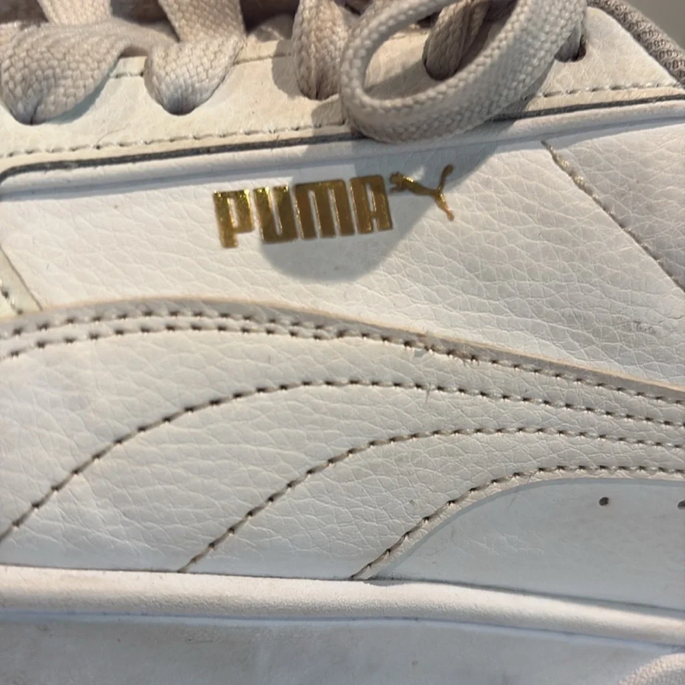 Puma - Karmen Rebelle women’s sneakers.  Platform sole. Size 9.  White